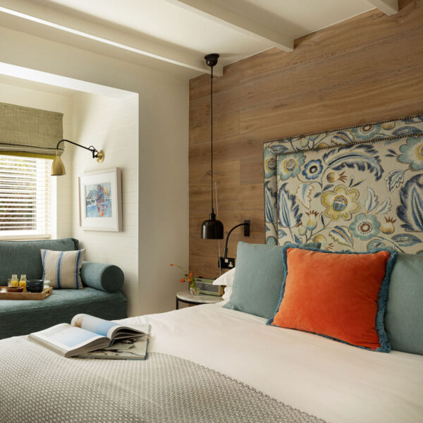 Baby Hampton room with king bed and oak panelling at The Gallivant